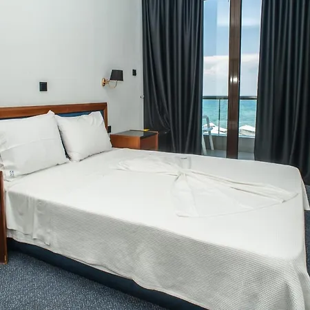 Aigli Peraia (Thessaloniki)