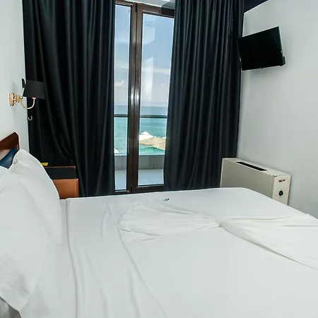 Otel Aigli 2*