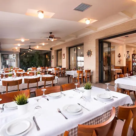 Otel Aigli Peraía