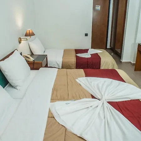 Aigli Otel 2*