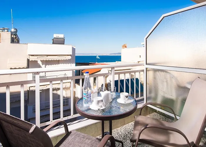 Aigli 酒店 Peraía